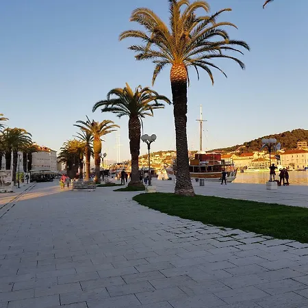 Adriatic Sea View Трогір