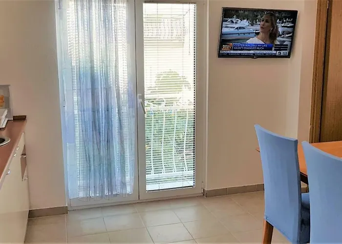 Adriatic Sea View Apartment *