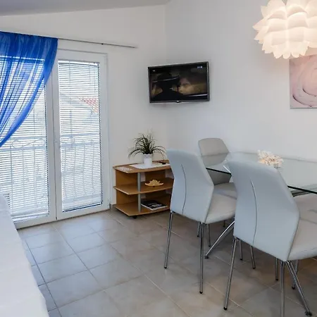 Daire Adriatic Sea View *